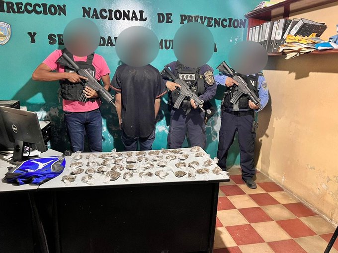 Policía de Fronteras detiene menor por la infracción penal de tráfico ilícito de droga