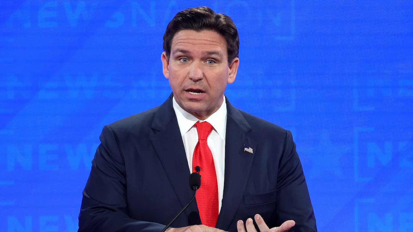 Ron DeSantis abandona candidatura presidencial y respalda a Donald Trump