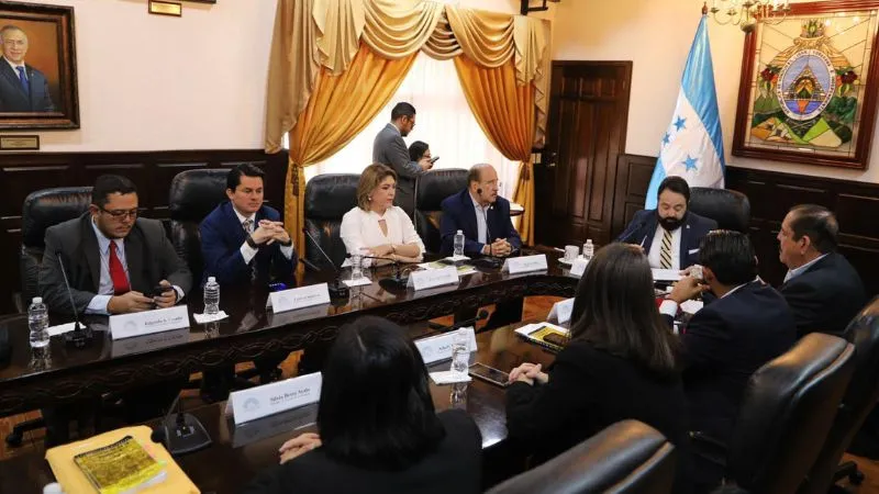 Comisión Permanente del CN convoca a mesa de diálogo y consensos el lunes
