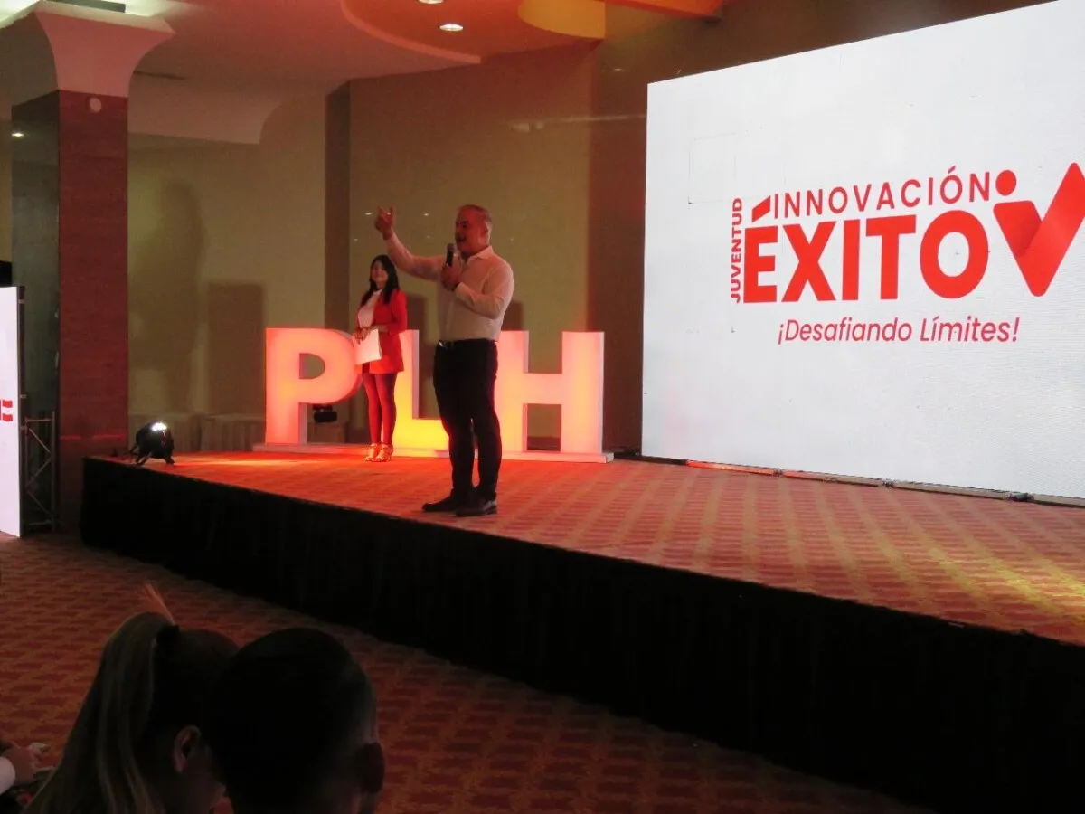“Juventud e innovación” exitoso evento reúne a jóvenes liberales