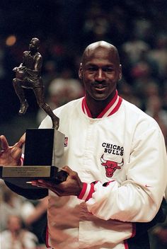 Seis zapatillas de Michael Jordan fueron subastadas por una cifra de escándalo