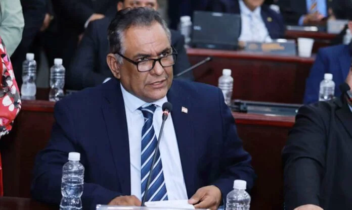 Segura dice que acuerdos han retrocedido porque quieren ligar todos los cargos en una sola elección
