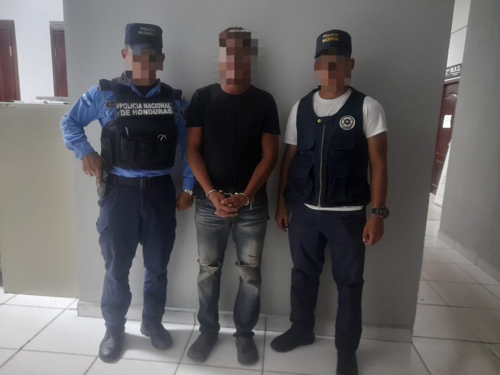 En Atlántida es capturado fugitivo por el delito de daños tras evadir la ley desde 2020