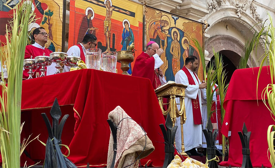 Iglesia pide evitar vanos triunfalismos y tristes pesimismos en inicio de Semana Santa