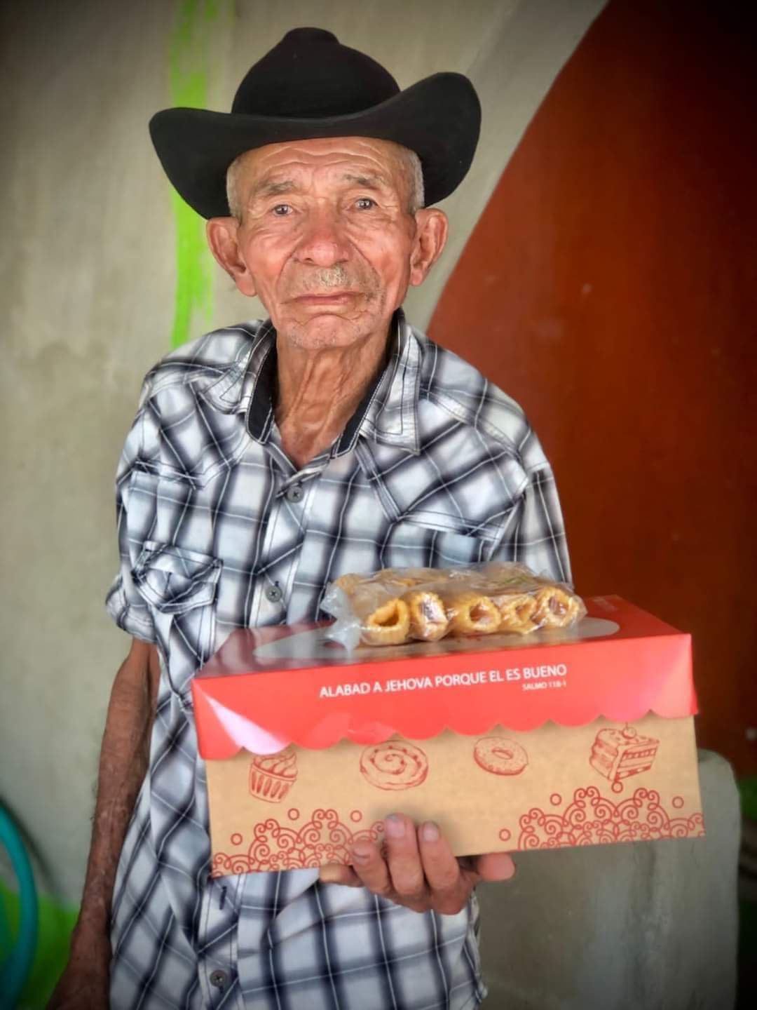 Hijo intenta quitarle la vida a su padre con un arma tipo “machete” en Santa María del Real, Olancho