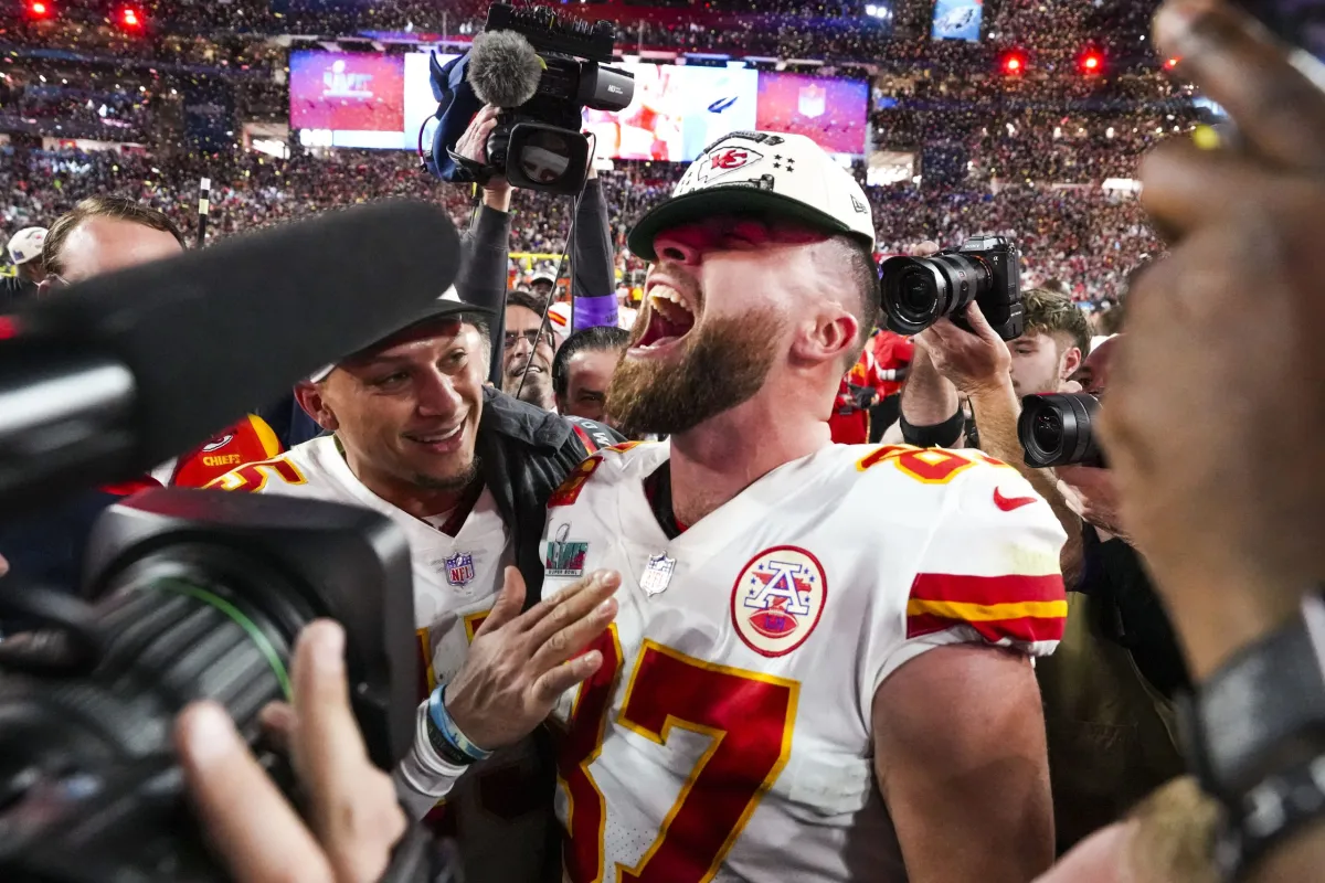 Travis Kelce extiende su contrato con Kansas City Chiefs