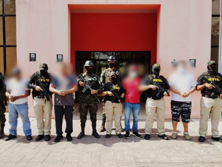 EFERVESCENCIA AL INTERIOR DEL PARTIDO LIBERAL