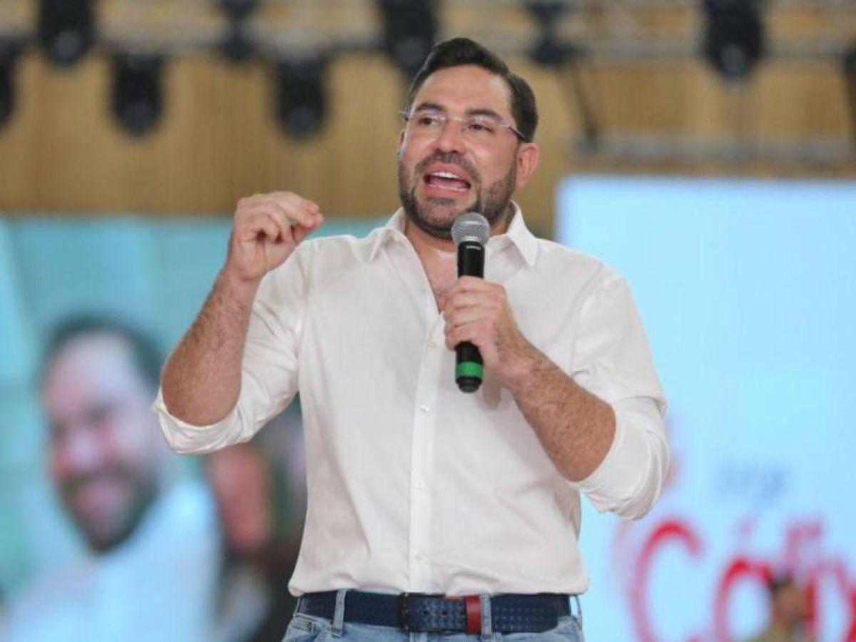 JORGE CÁLIX RECONOCE QUE VA PARA EL PARTIDO LIBERAL