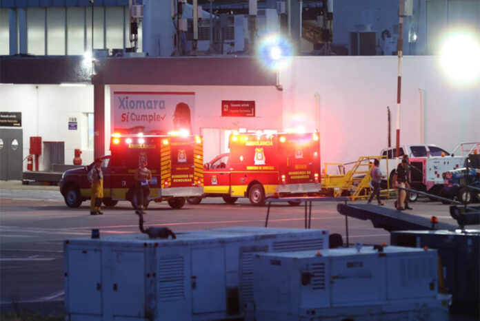 Cinco heridos en explosión de carguero en French Harbour
