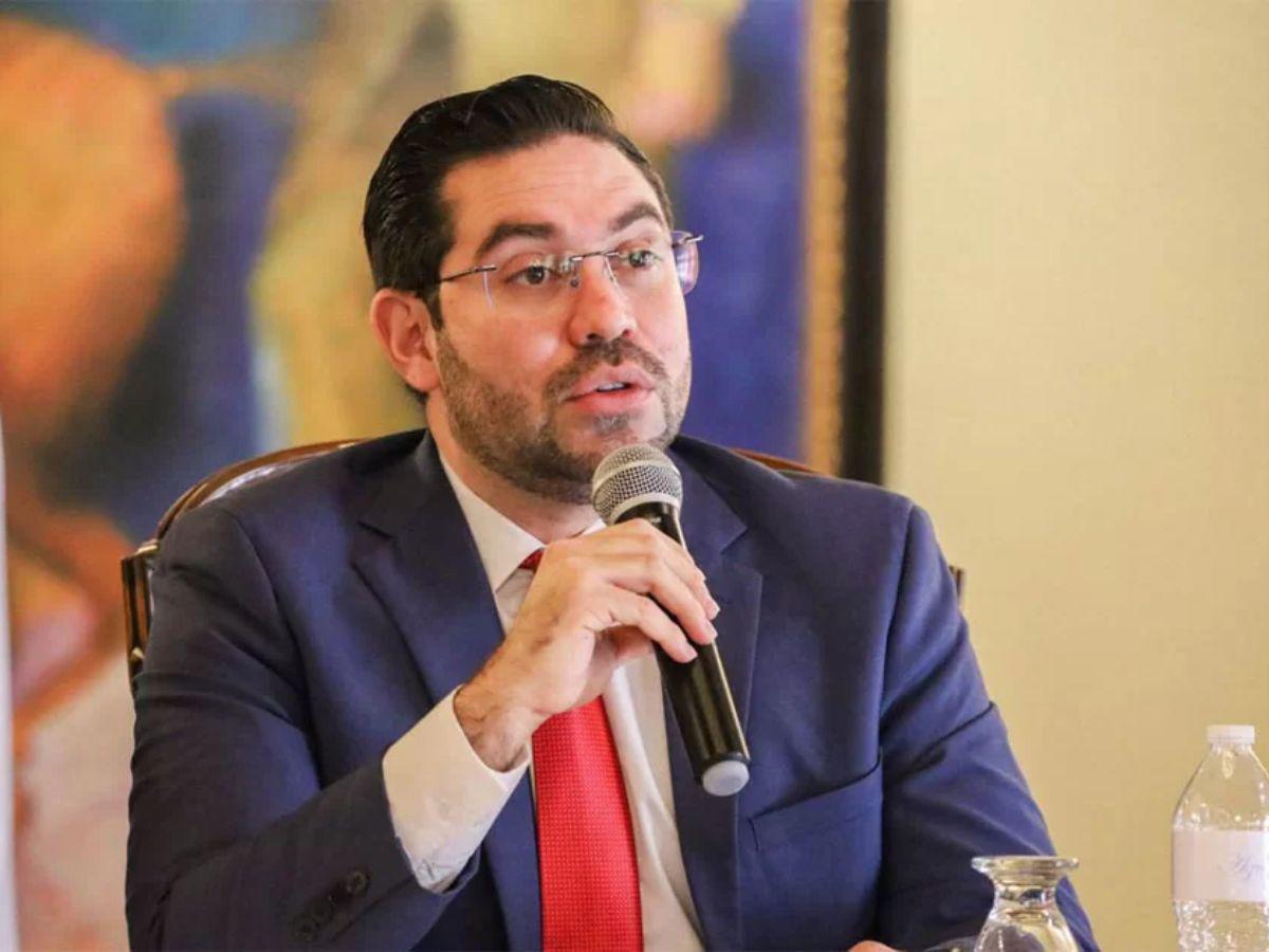 JORGE CÁLIX OFICIALMENTE EXPULSADO DE LIBRE