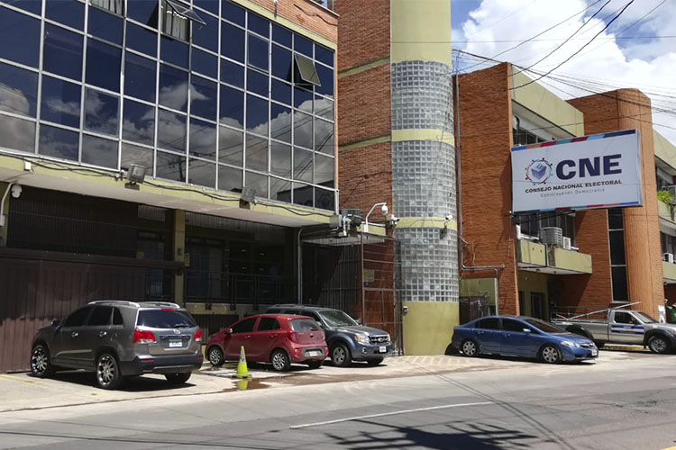 Congreso Nacional aprobaría hoy presupuesto de casi L1,700 millones para el CNE en un sólo debate