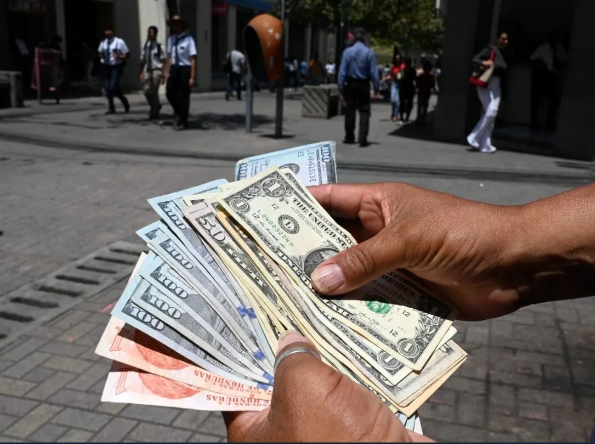 Triángulo Norte de Centroamérica supera los 18,900 millones en remesas, 4.2 % más que 2023