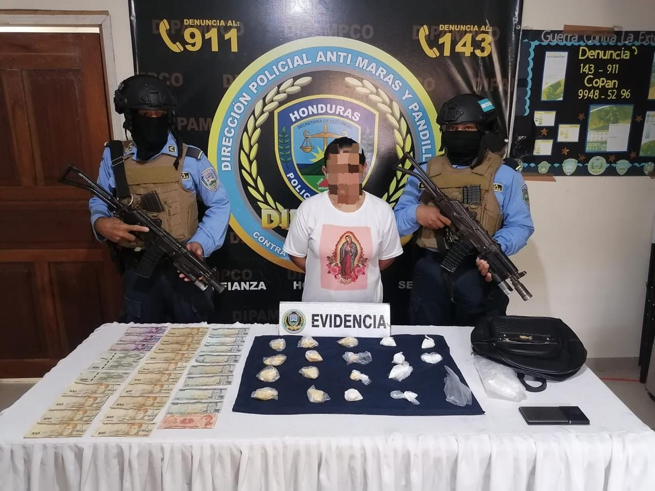 Cae mujer vinculada al tráfico de drogas es apresada por la DIPAMPCO en Copán