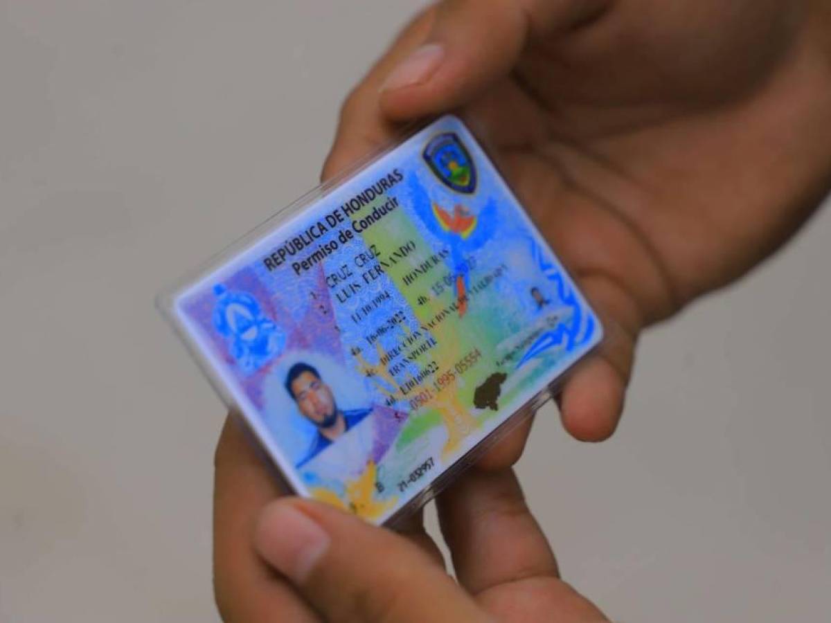 Un millón 200 mil licencias podrán emitirse tras dotación de material