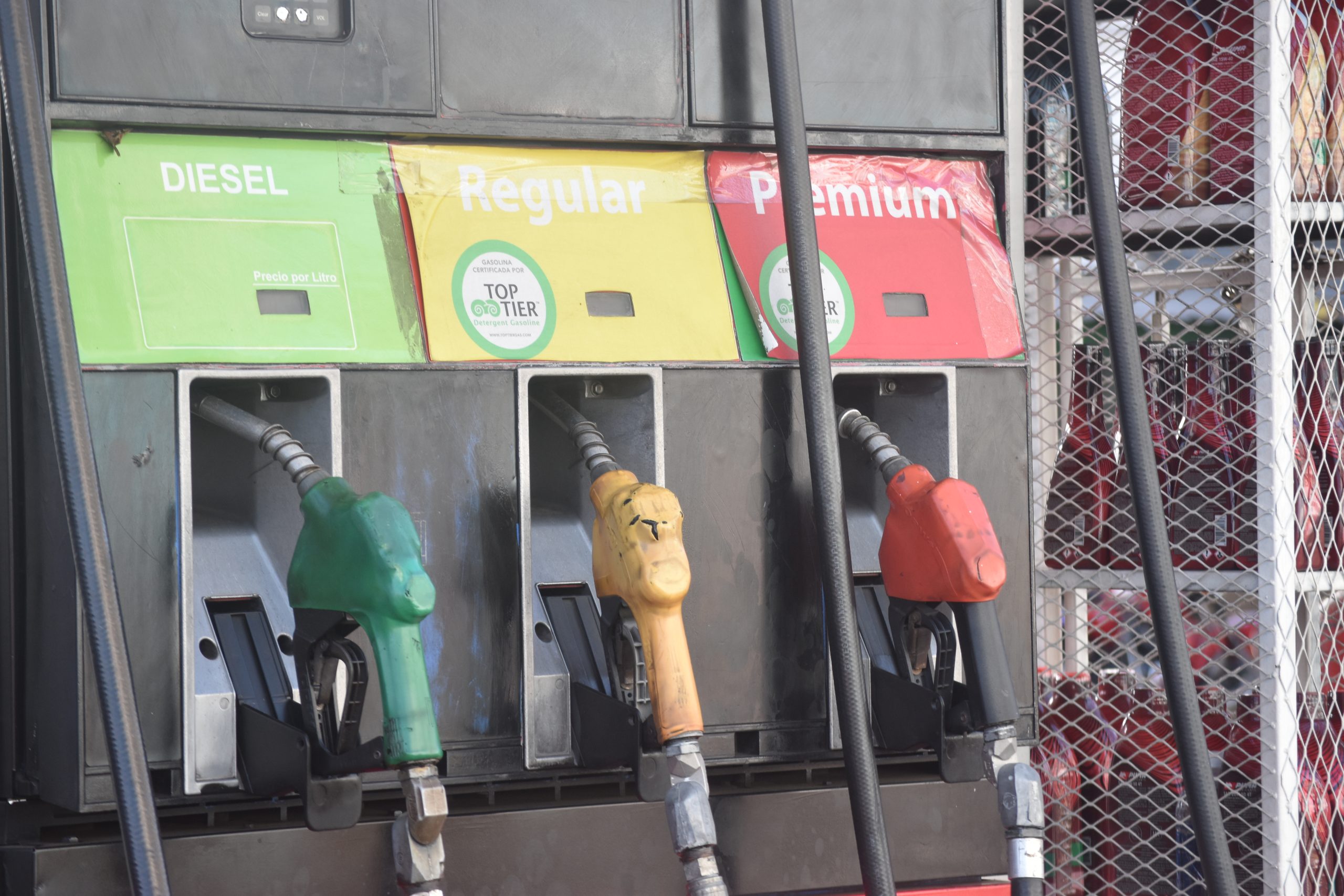 ¡Buenas Noticias! Combustibles bajan de precio a partir de la próxima semana a nivel nacional