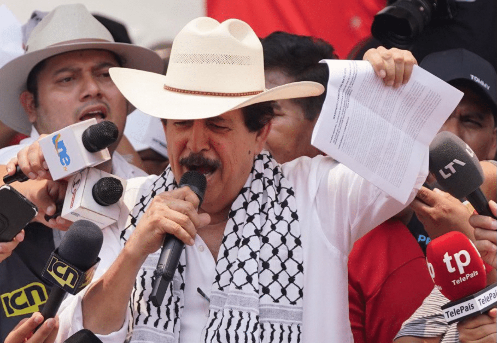 Mel Zelaya: “La extradición ha dado buenos resultados; pero en manos de un enemigo, es injerencia electoral”