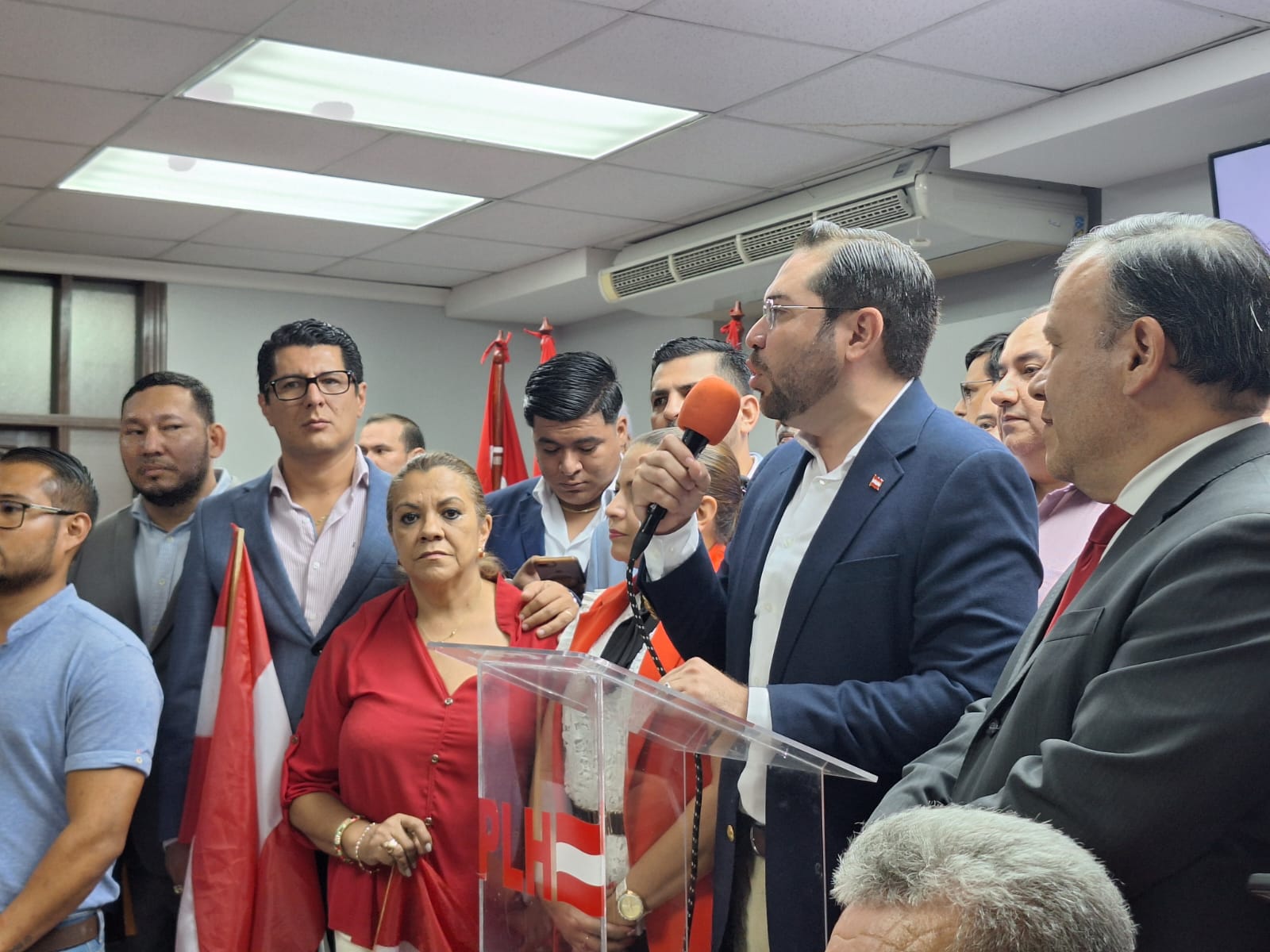 Jorge Cálix denuncia la implementación de un “Plan Venezuela” en Honduras