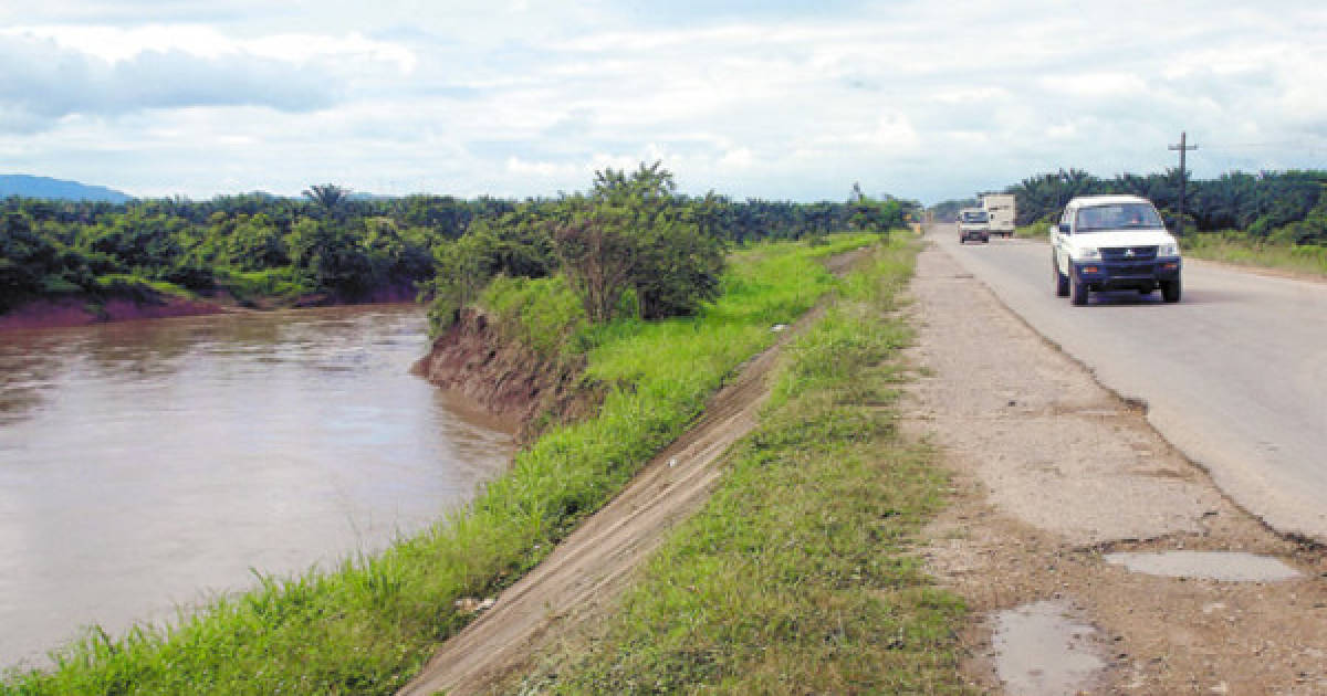Encuentran el cuerpo de una persona a la orilla del río Aguán, Yoro