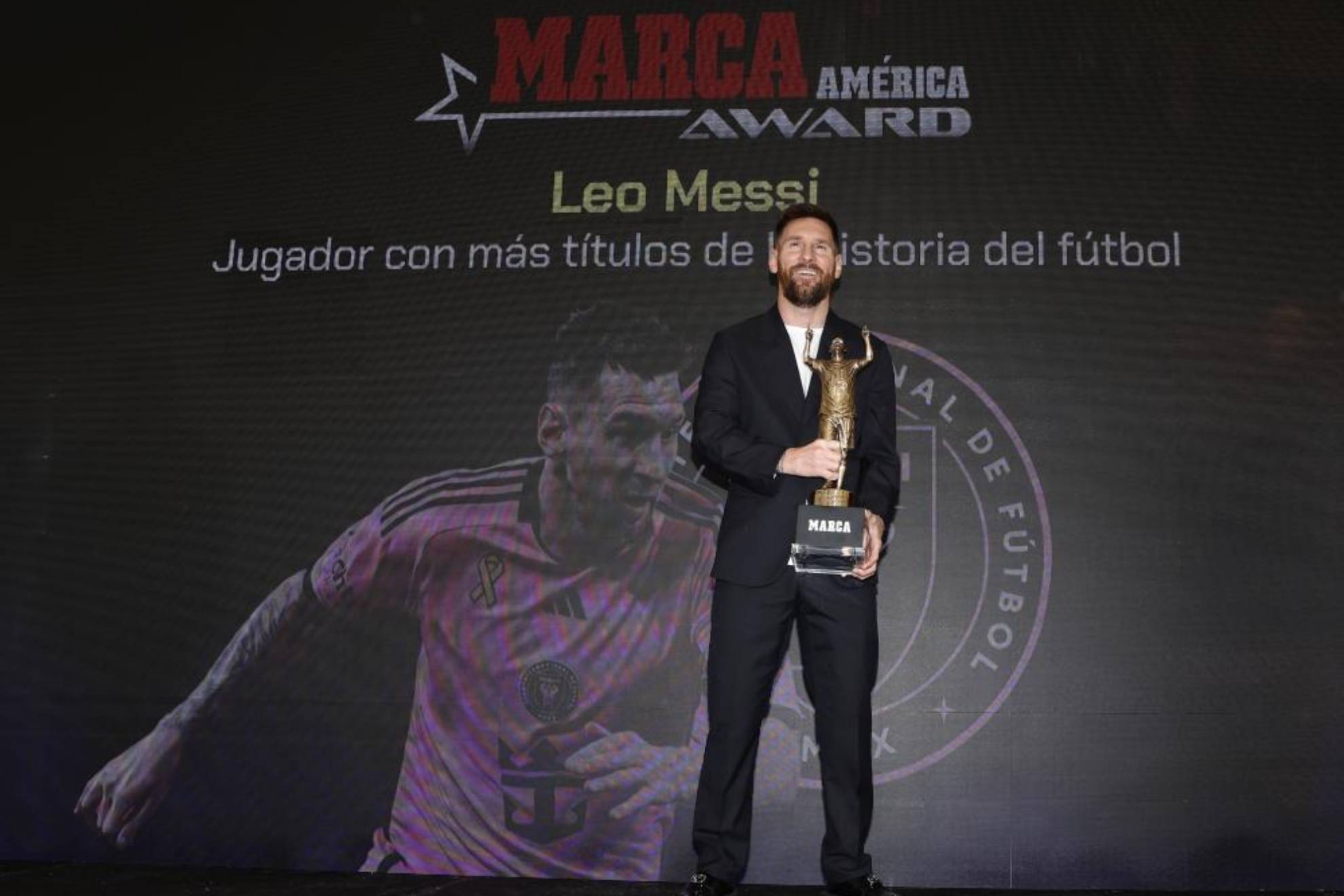¡El mejor de todos los tiempos! Diario madridista MARCA homenajea a Lionel Messi por ser el jugador con más títulos en la Historia