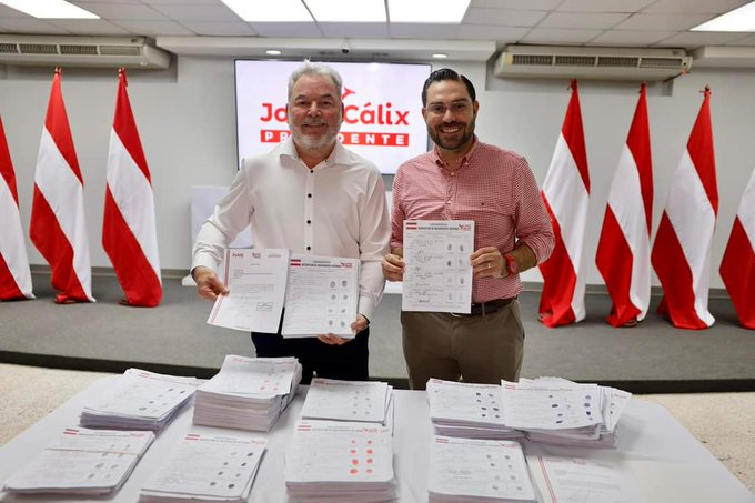 Jorge Cálix impulsa con fuerza su candidatura presidencial respaldado por 16 mil firmas en San Pedro Sula