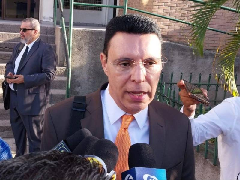 DEFENSA DE NASRY ASFURA