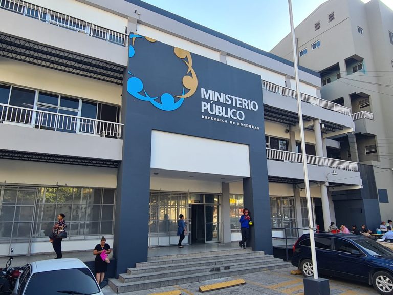 Ministerio Público requiere a exmiembro de seguridad de dicha entidad por presunta extorsión y usurpación de funciones