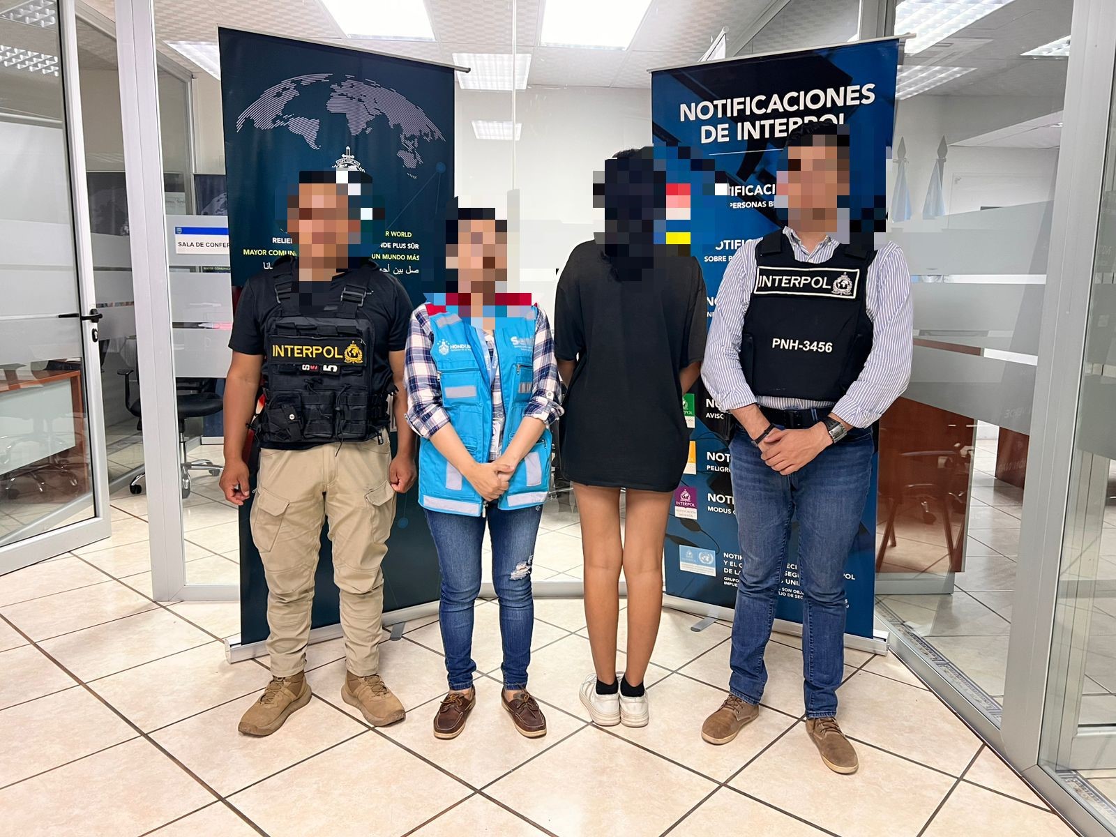 Rescatan a con vida a menor desaparecida desde hace tres semanas