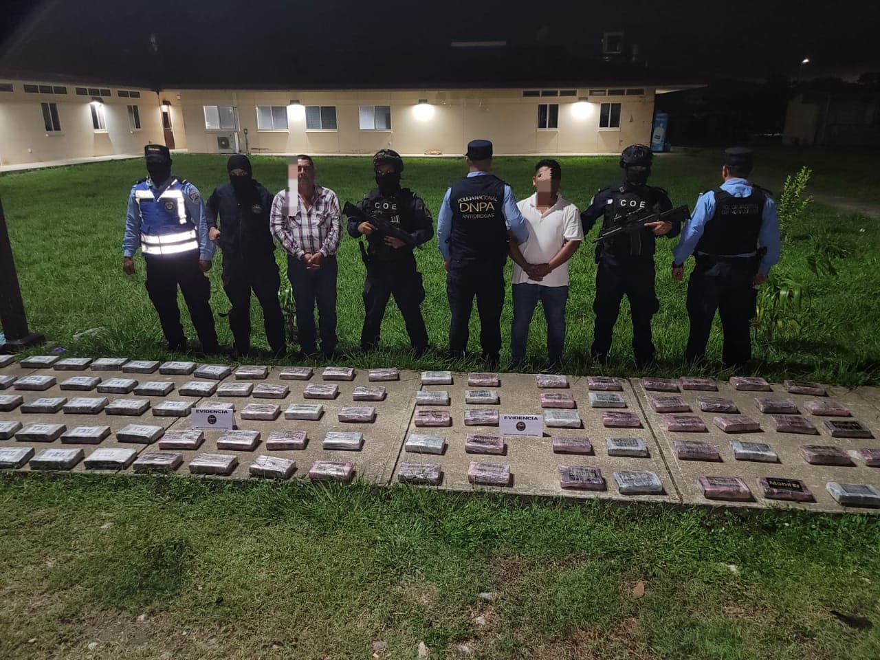 Policía antidrogas decomisa 93 kilos de cocaína y detiene dos individuos en El Progreso