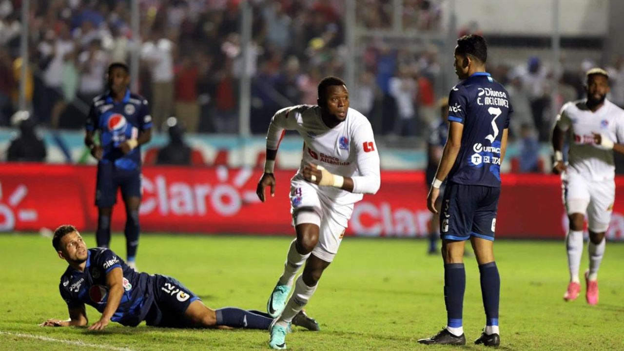 ¿Cuánto tiene Motagua de no ganarle al Olimpia un clásico?