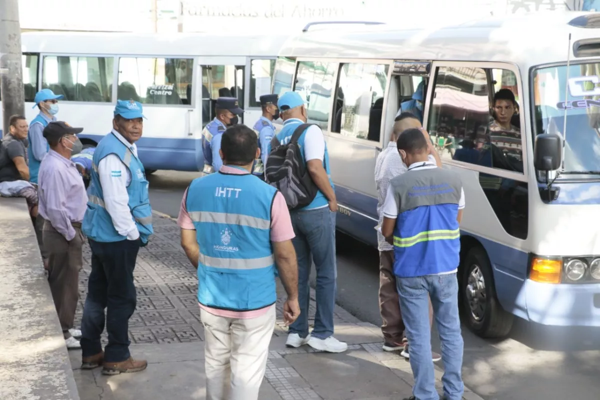 IHTT reporta más de 400 unidades de transporte sancionadas por sobre carga en Semana Morazánica