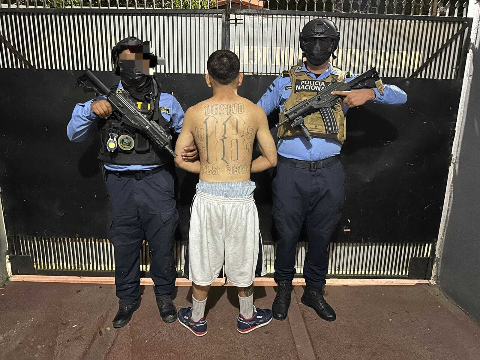 DIPAMPCO captura a supuestos cabecillas de la pandilla 18 en Choloma