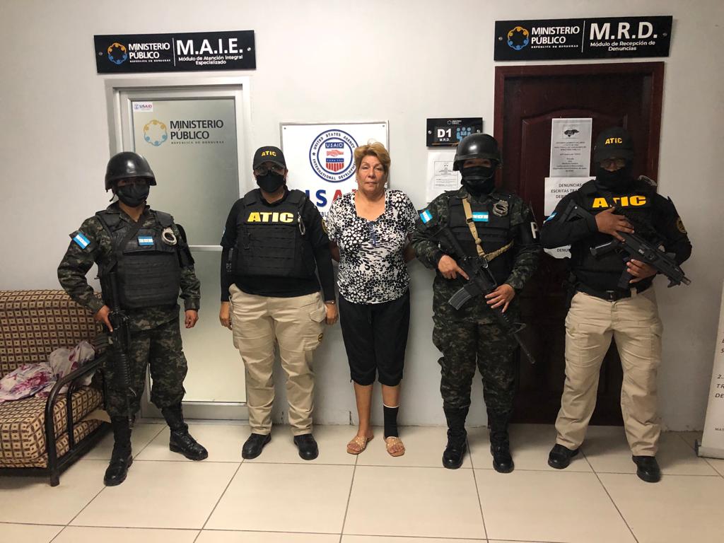Condenan a mujer que vendía a jovencitas por mil lempiras en Jutiapa, Atlántida