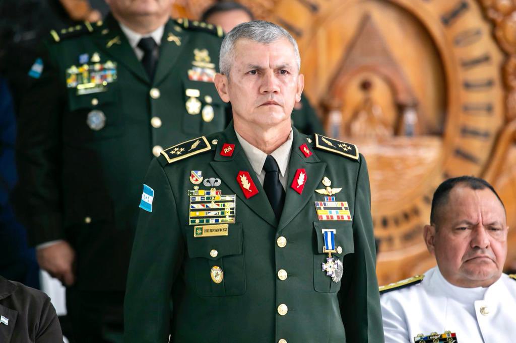 Roosevelt Hernández afirma que si quieren interpelarlo “se lo pidan a Xiomara Castro”