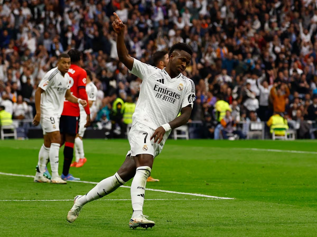 Vinicius “se saca la mufa” y marca un hat-trick al Osasuna con un Real Madrid plagado de lesiones