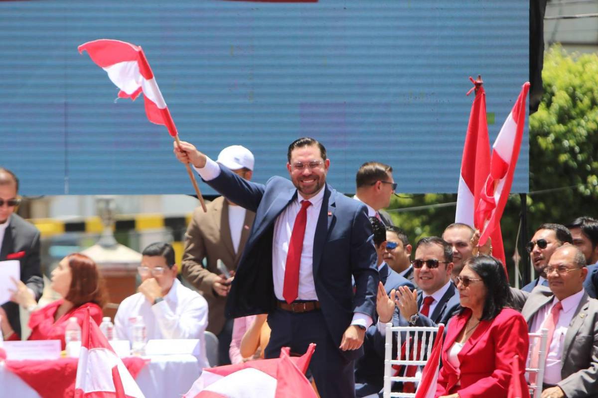 JORGE CÁLIX NO CONFIA EN SMARTMATIC EMPRESA DE ORIGEN VENEZOLANO QUE TRANSMITIRÁ RESULTADOS DE LAS ELECCIONES 2025