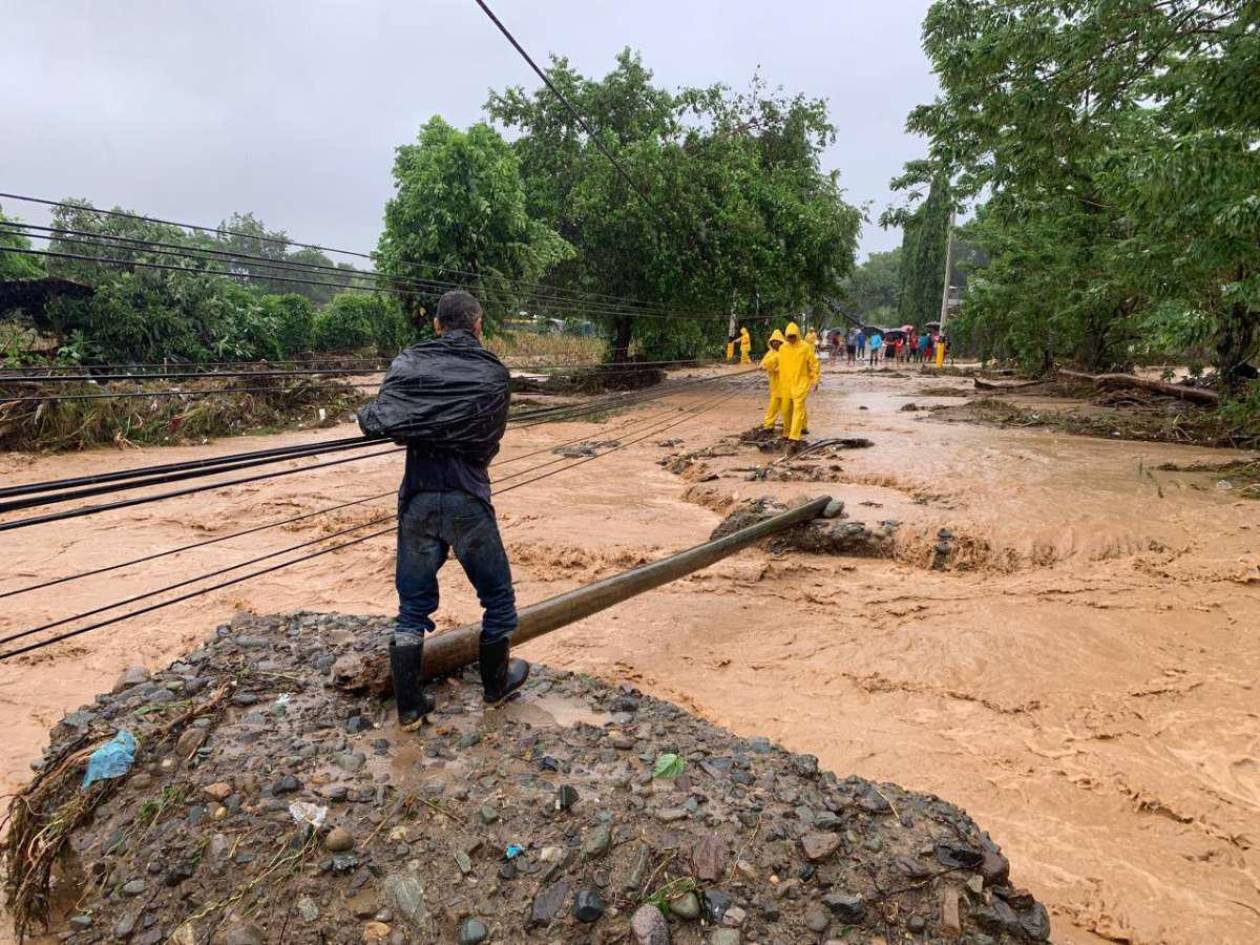 Bancada nacionalista exhorta al Congreso Nacional reunirse para redistribuir fondos para afectados por Tormenta Sara
