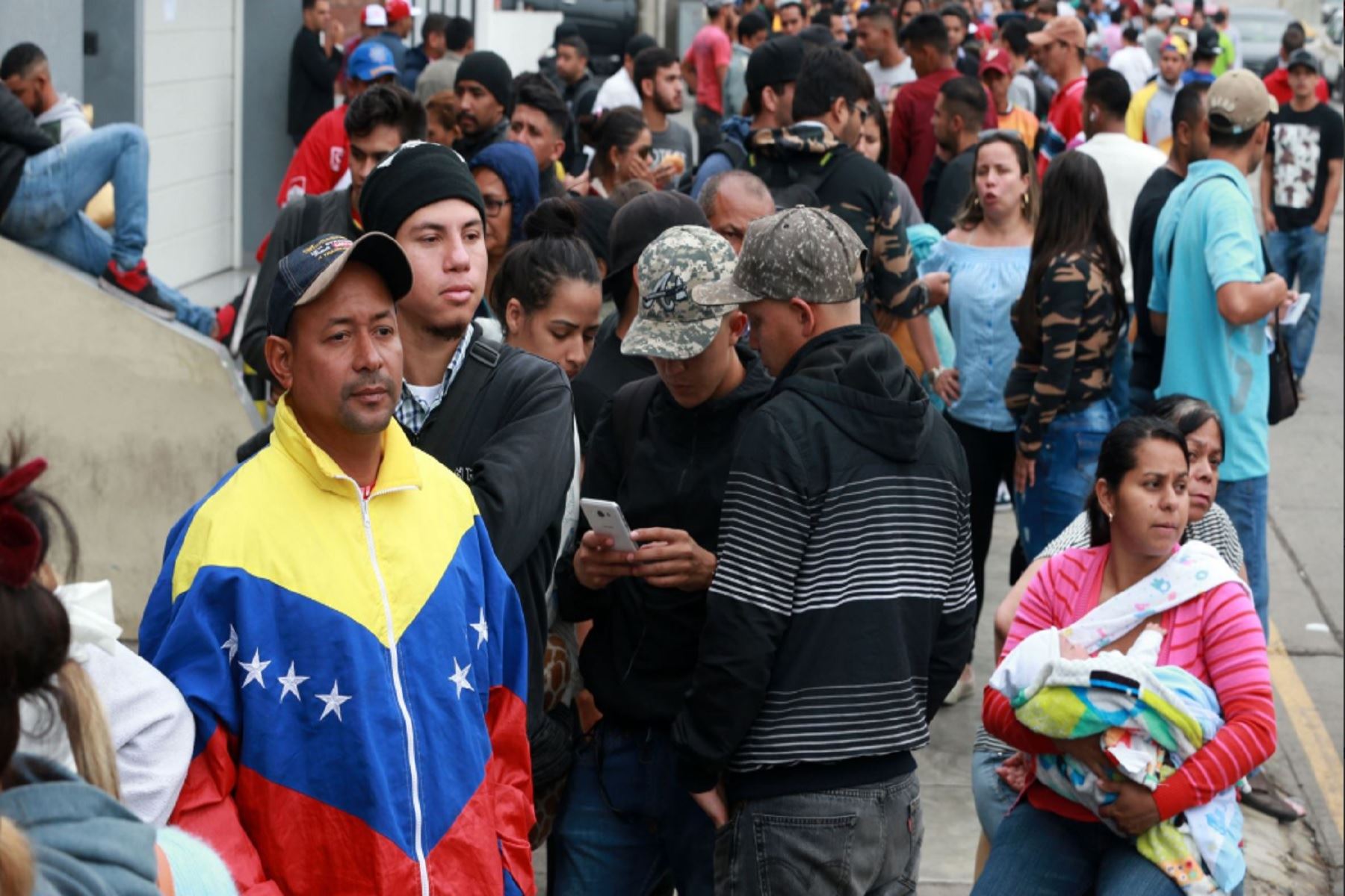 Trump revoca la extensión de amparo migratorio para venezolanos