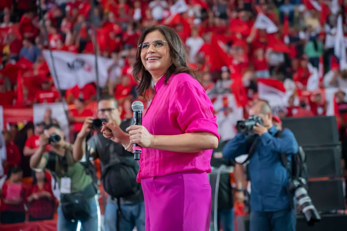 Partido Libre utiliza recursos del Estado para realizar propaganda política a precandidatura presidencial a  Rixi Moncada