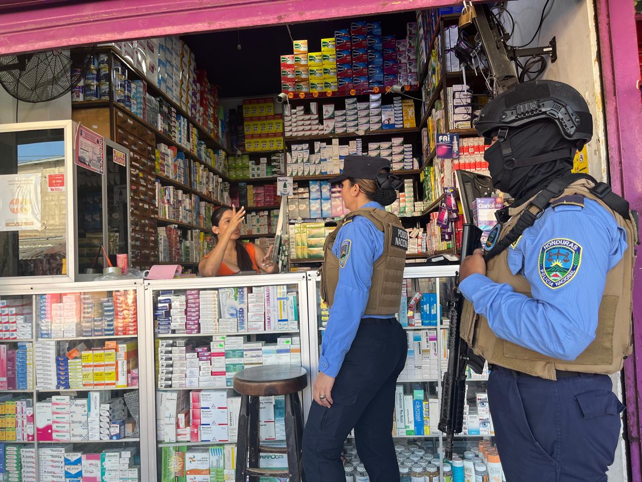 Detienen mujer tras operación contra redes de tráfico de drogas en el municipio de Marcovia