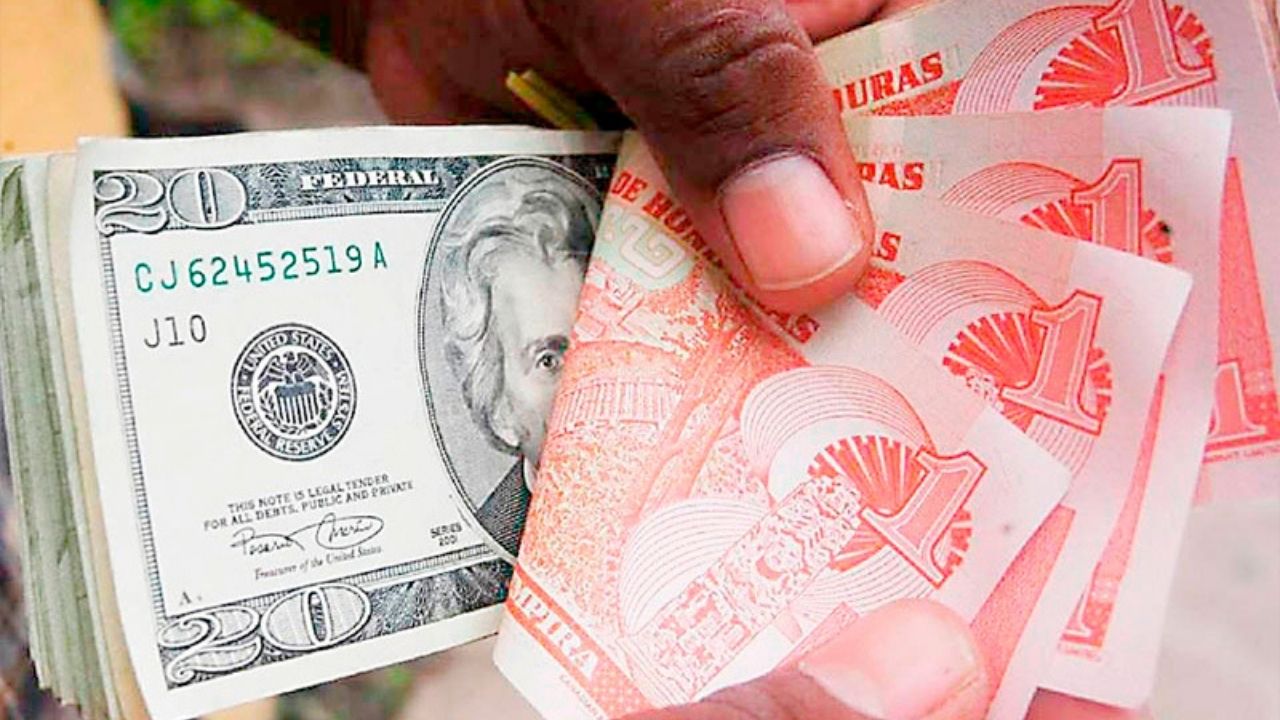 Devaluación del lempira continuará por al menos seis meses más en Honduras