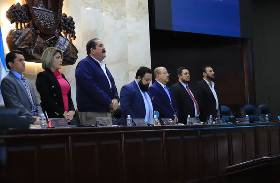 CNA denuncia que el Congreso Nacional sólo se ha reunido seis veces en 2025, y una de ellas fue para llevar a cabo “un madrugón”