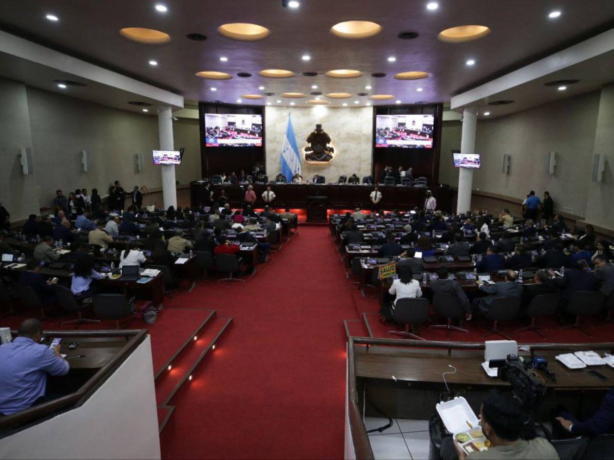 ¿A cuánto asciende el préstamo aprobado por el Congreso Nacional a la ENEE y en que beneficiará a Honduras?