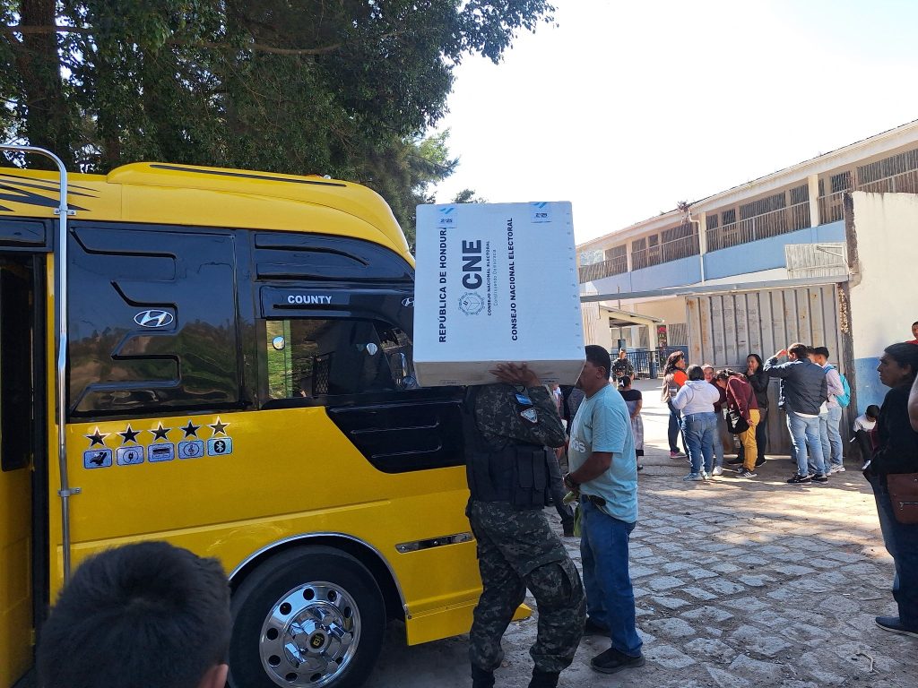 CNE separa de su cargo a su coordinador de transporte, Joel ramos tras el desastre electoral del 9 de marzo