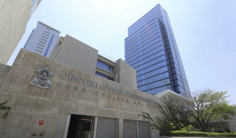 Empleados públicos harán teletrabajo este jueves y viernes ante la escalada de Covid-19
