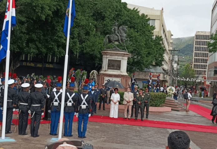 Ausencia de la Presidenta Xiomara Castro por primera vez en cuatro años marca inicio de celebración del 204 aniversario de Independencia