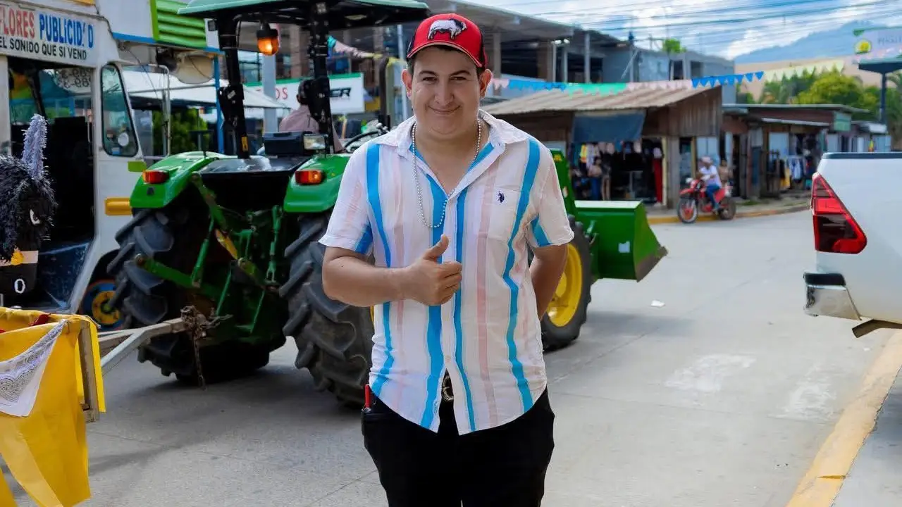 Frente a su vivienda le quitan la vida a balazos a juez de policía en Azacualpa, Santa Bárbara