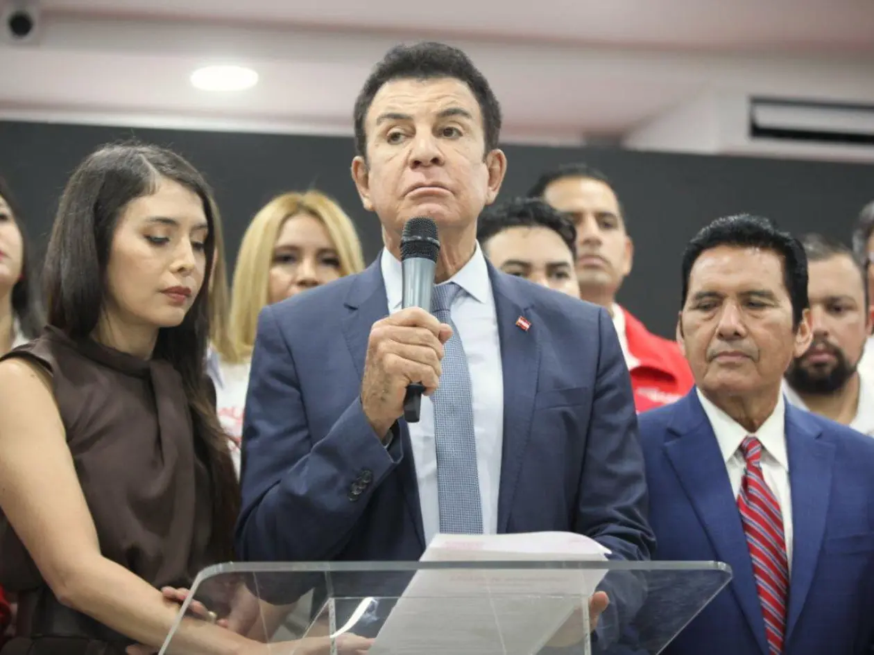 Salvador Nasralla advierte que Nasralla sólo aceptará resultados al haber conteo de 8,845 actas impugnadas