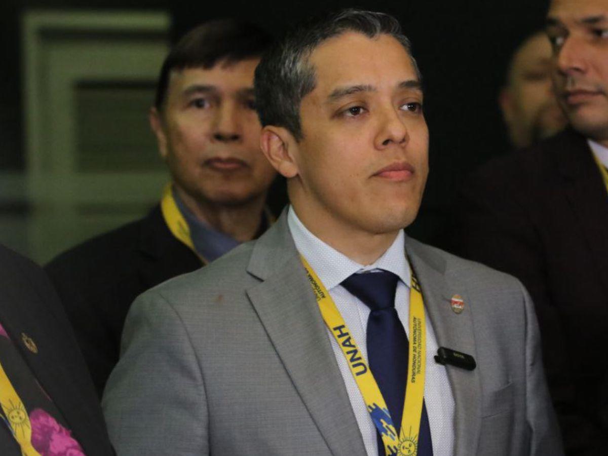 Rector de la UNAH denuncia “secuestro institucional” y exige respeto al voto en Honduras
