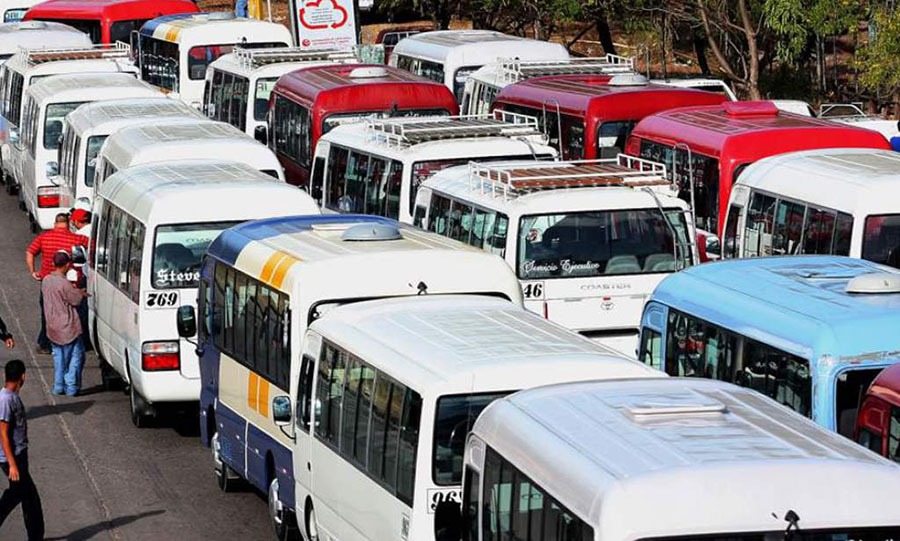 Transportistas congelan ajuste al pasaje hasta la llegada de nuevas autoridades