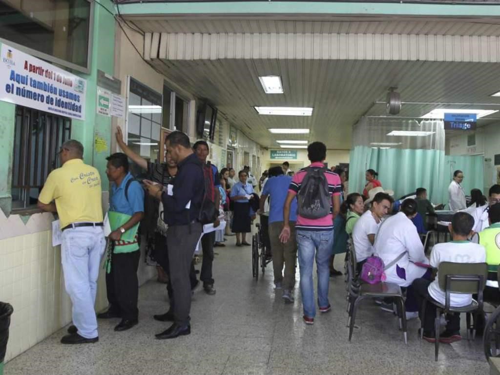 Gobierno apuesta por alianzas estratégicas para rescatar el sistema de salud